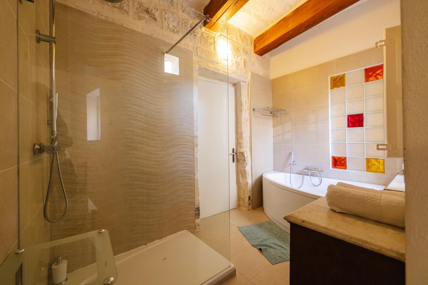Tranquil Haven 3 Villa Rabat Bagian luar foto
